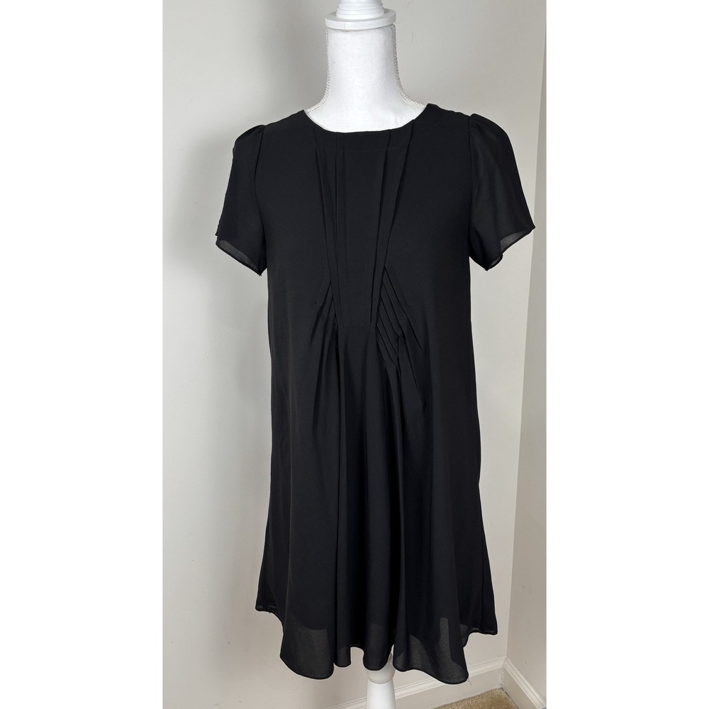 Everly Black Short Sleeve Shift Dress Small Minimalist